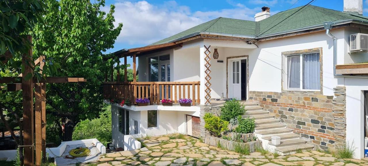 Vila The White House Kamilski Dol Exteriér fotografie